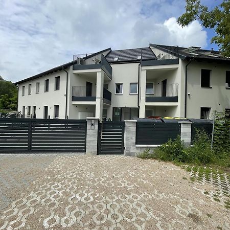 Langenzersdorf Apartment Buitenkant foto