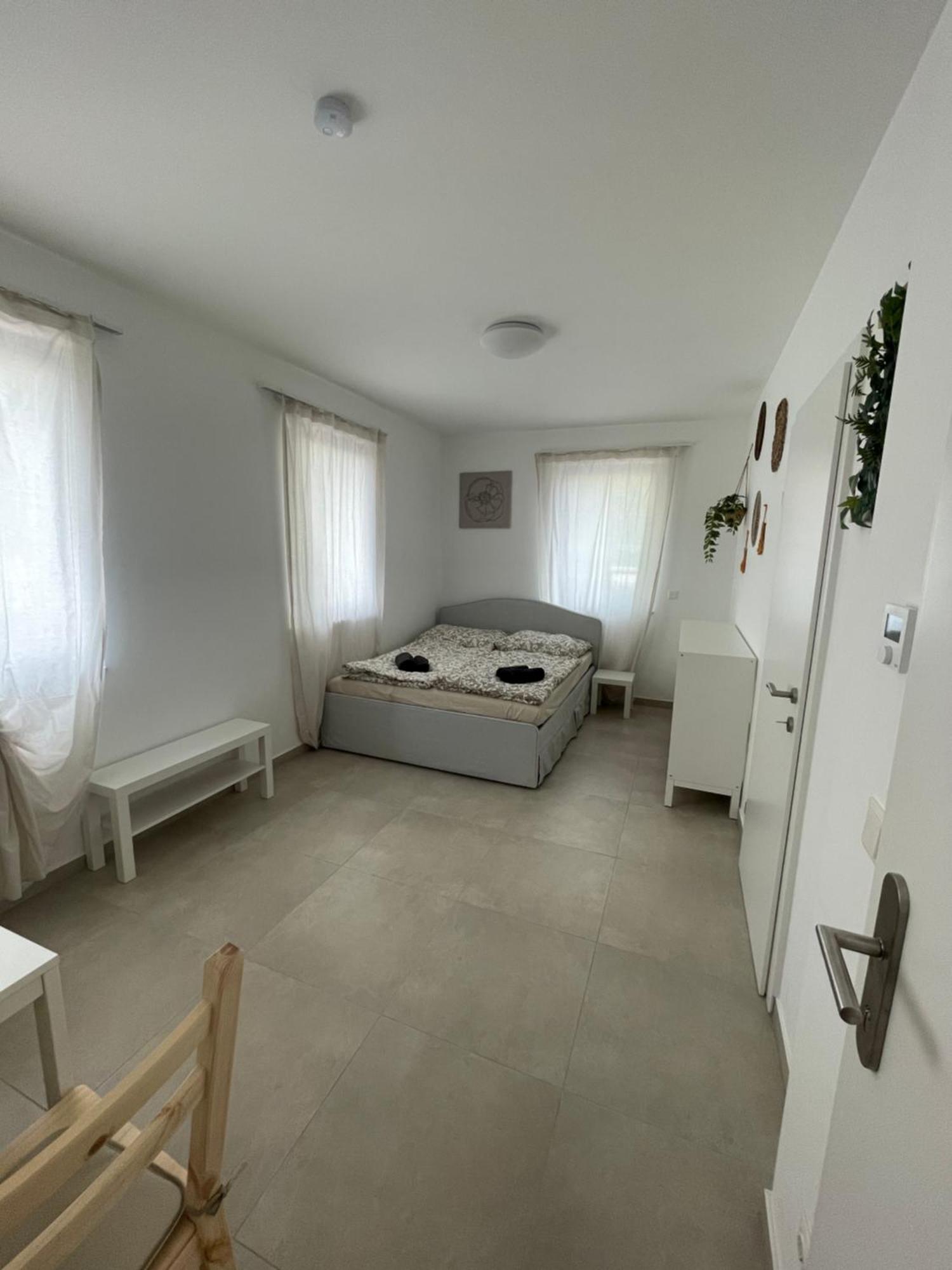 Langenzersdorf Apartment Buitenkant foto