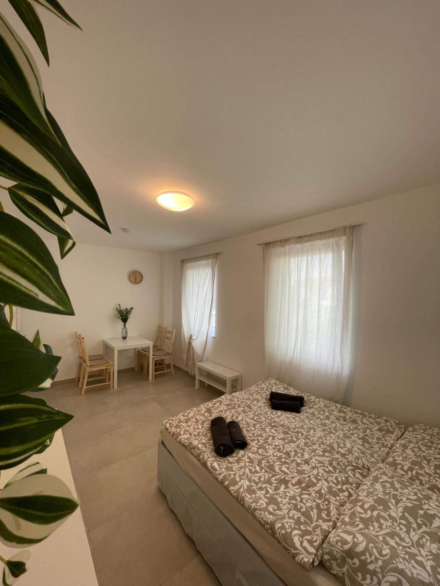 Langenzersdorf Apartment Buitenkant foto