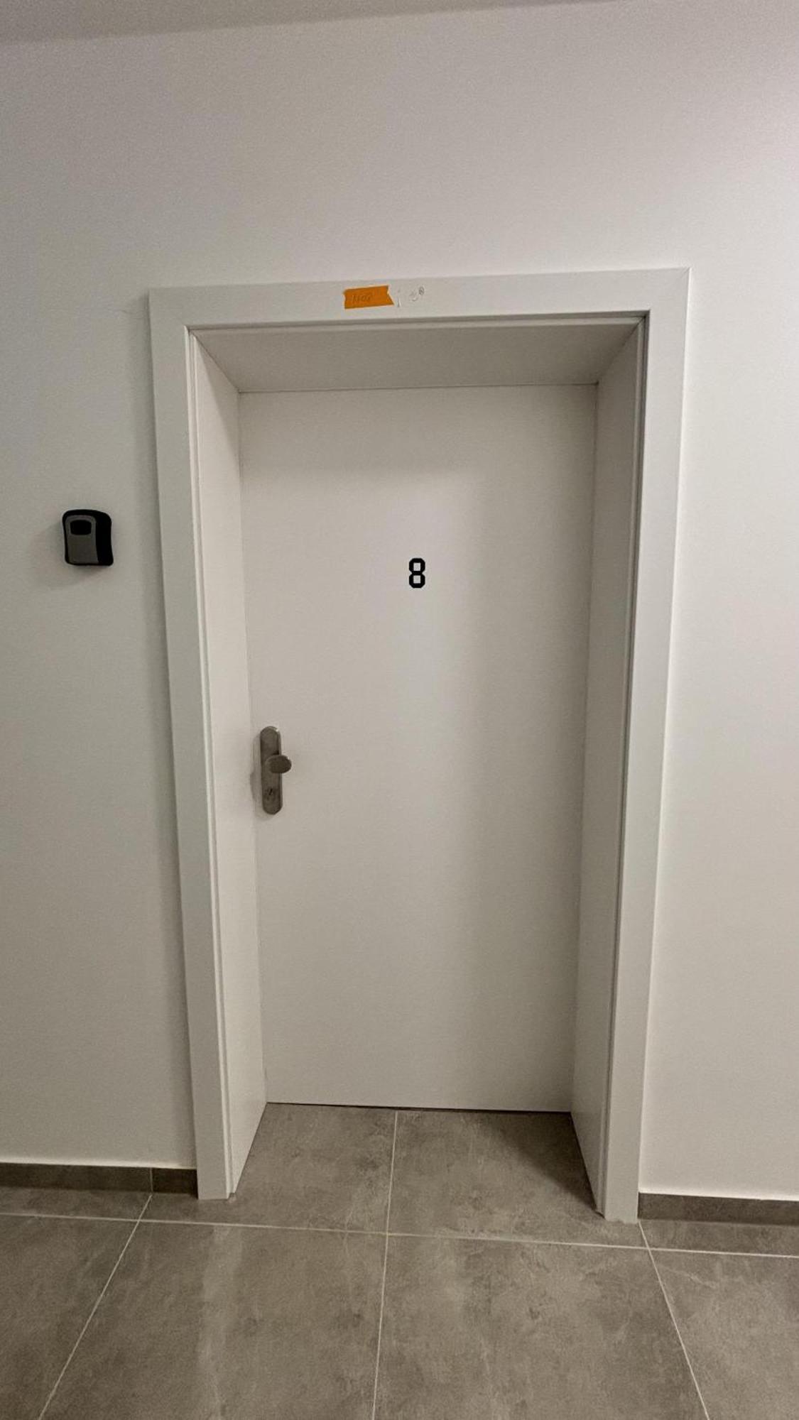 Langenzersdorf Apartment Buitenkant foto